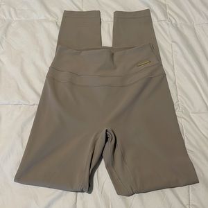 Gym Shark x Whitney Simmons Leggings